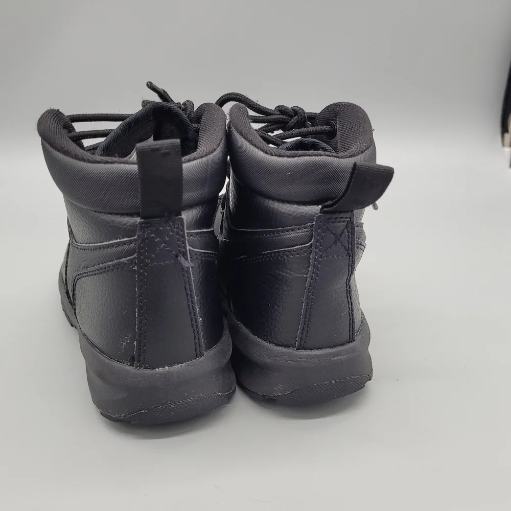Nike little kids